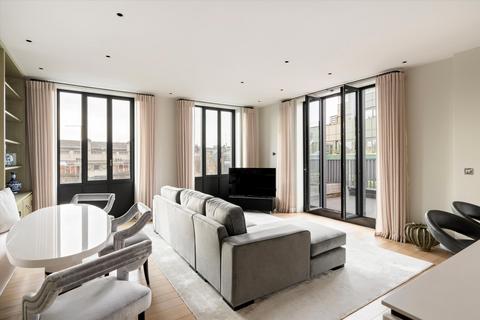 3 bedroom apartment for sale, Floral Street, Covent Garden, London WC2E