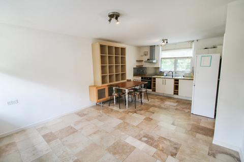 1 bedroom flat to rent, Silvertown, Canning Town, E16