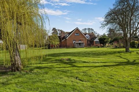 5 bedroom detached house for sale, Kelvedon Road, Little Braxted, Essex