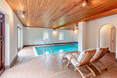 5 bedroom detached house for sale, Kelvedon Road, Little Braxted, Essex