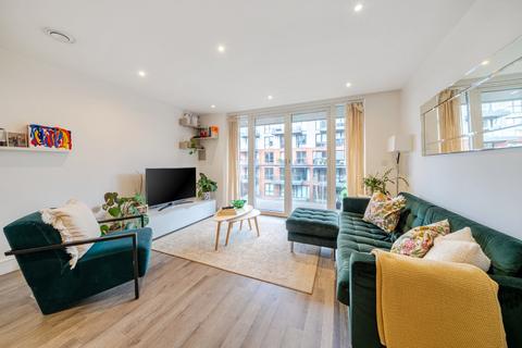 2 bedroom flat for sale, Gaumont Place, Streatham Hill, London, SW2