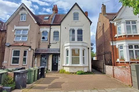 undefined, Baldry Gardens, STREATHAM