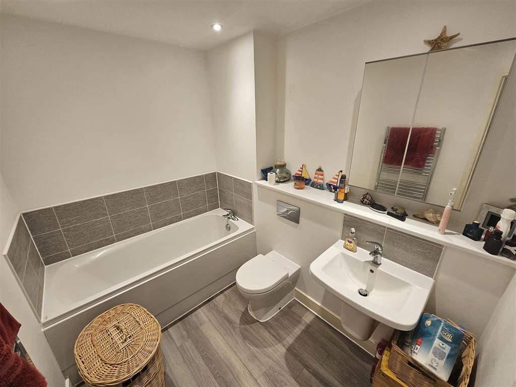 Bathroom W.C.