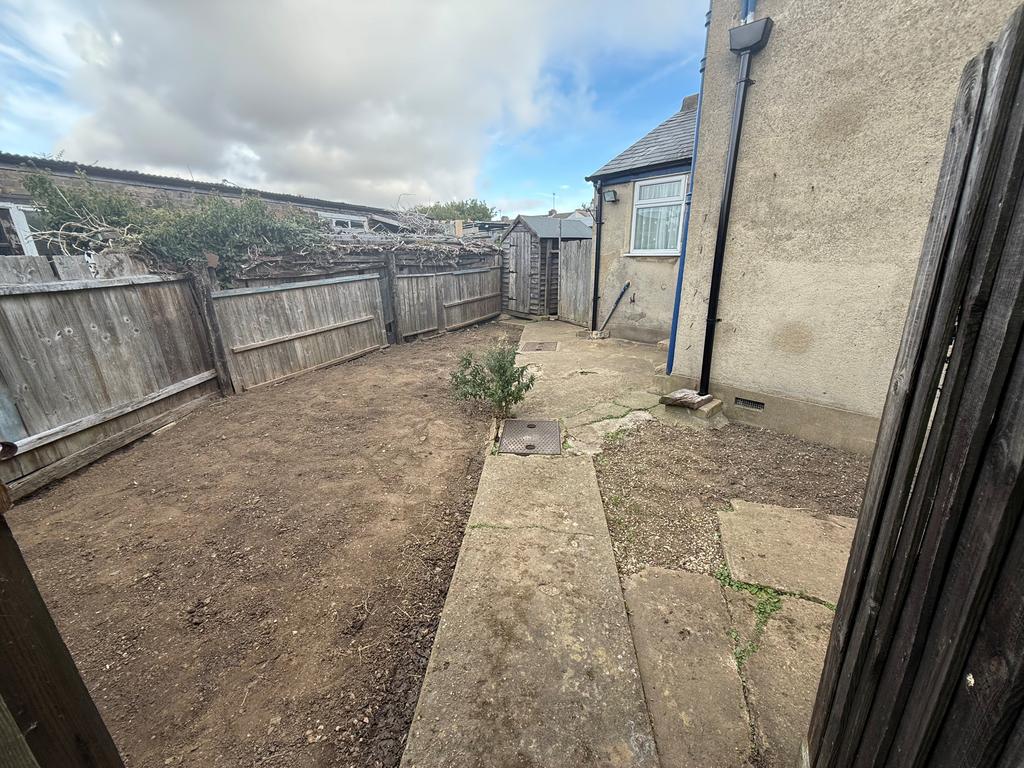 Garden2 jpg