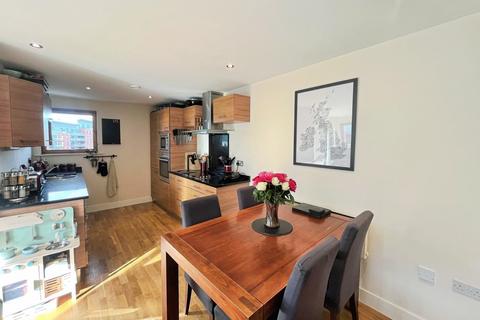 2 bedroom apartment for sale, Mcclure House, The Boulevard