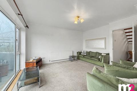 4 bedroom semi-detached house for sale, Anwyll Close, Newport NP18