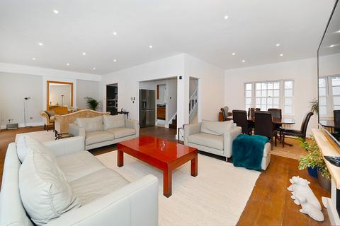 undefined, Eaton Mews North, Belgravia, London, SW1X