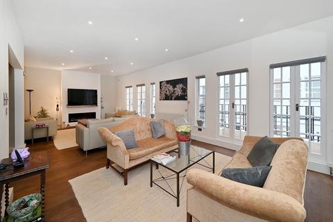 undefined, Eaton Mews North, Belgravia, London, SW1X