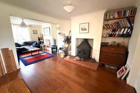 undefined, The Common, Knodishall