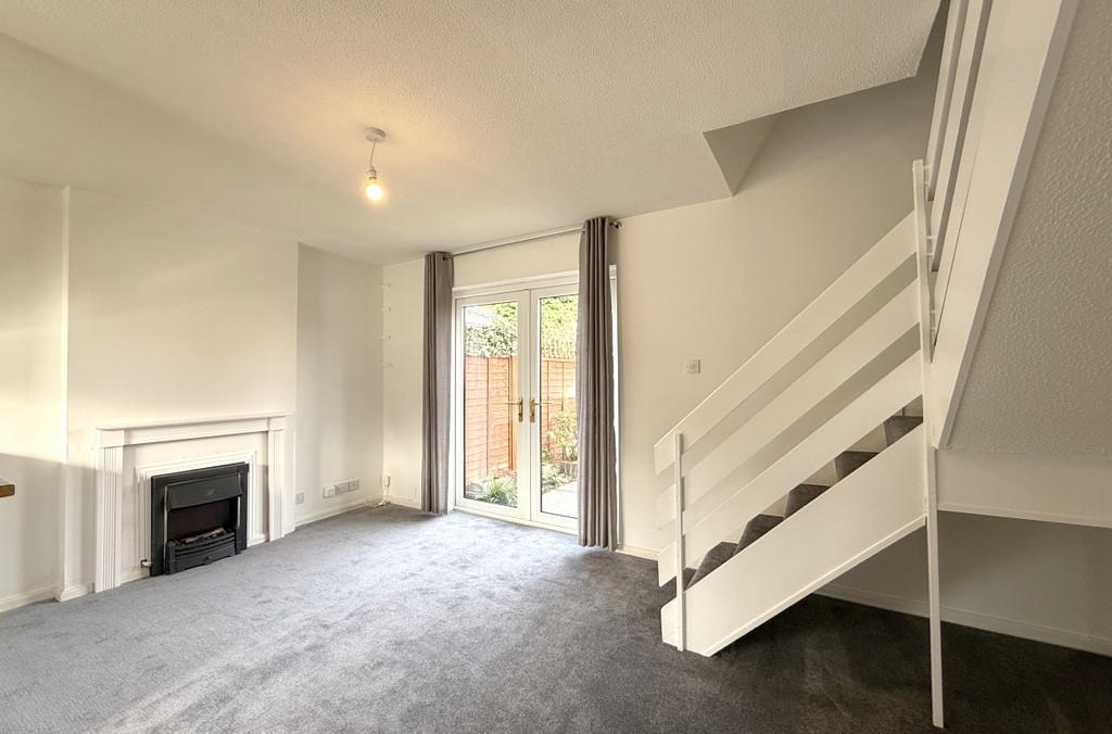 Living room 3