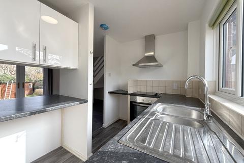 2 bedroom semi-detached house to rent, Shipston on Stour