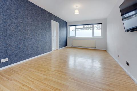 2 bedroom flat to rent, The Avenue, Barnet EN5
