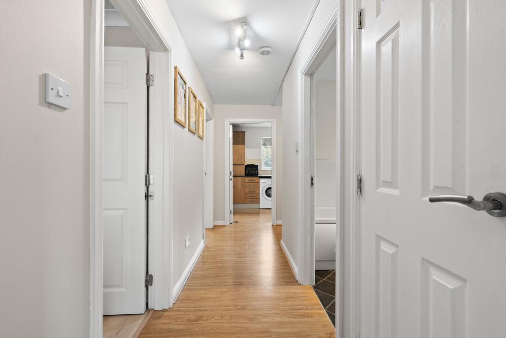 Flat 1, Block 2, Thornbridge Court 05