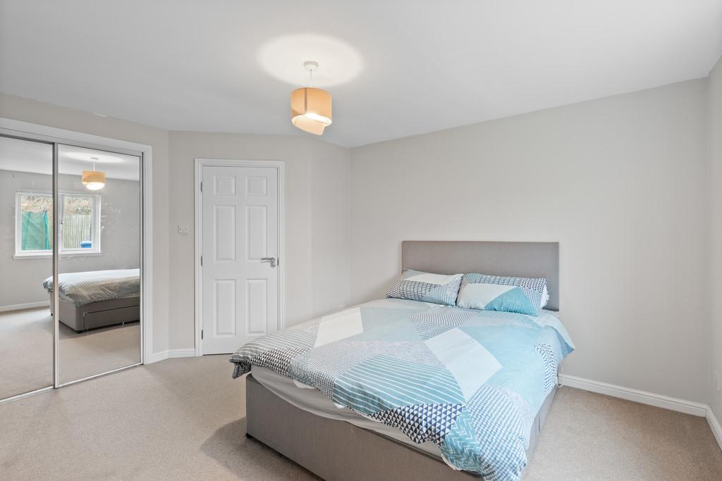 Flat 1, Block 2, Thornbridge Court 14