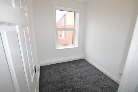2 bedroom terraced house to rent, Sudellside Street, Darwen