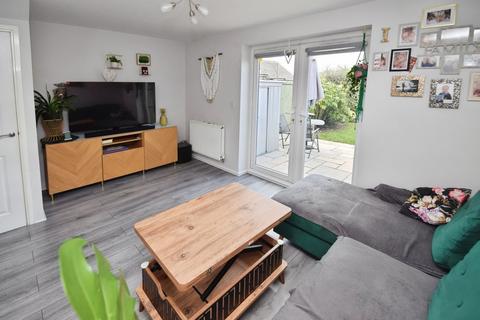 3 bedroom terraced house for sale, Woodend Drive, Bradford BD18