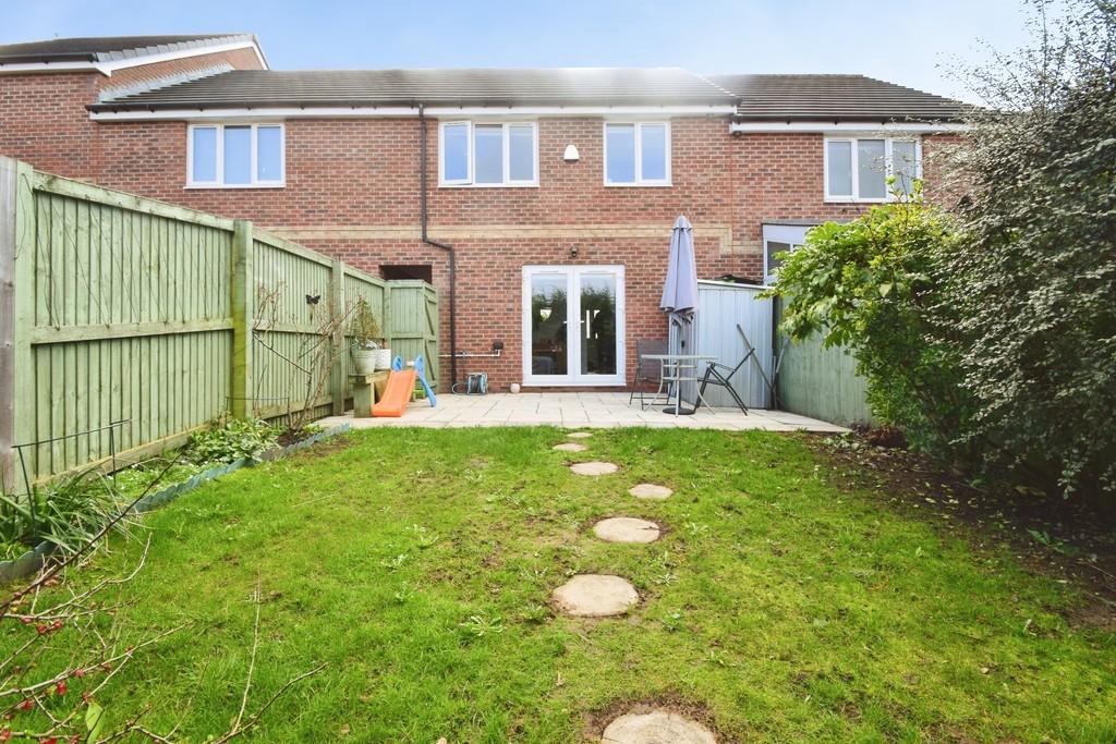 525016d9-Garden 201