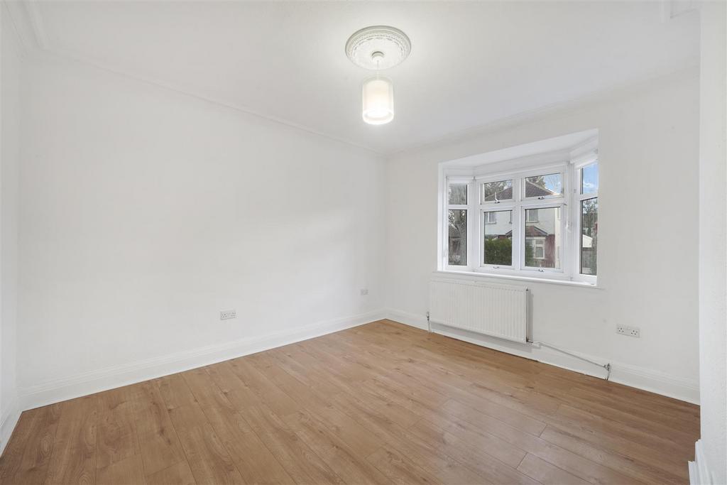 31 Beaumont Avenue - EX9h Rwb Xm5 Dw Up Xk Eb4w.jpg