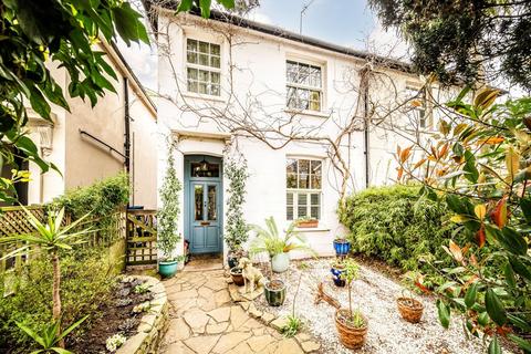 3 bedroom semi-detached house for sale, High Street, Hampton Hill TW12