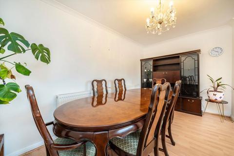undefined, Dunleary Close, Hounslow TW4