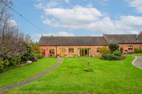 undefined, Field Aston, Newport