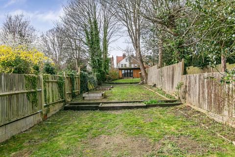 undefined, Avondale Road , South Croydon