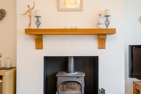 undefined, The Vale, Coulsdon CR5