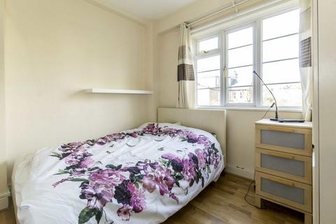 2 bedroom flat to rent, Chiswick Village, London W4