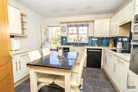 3 bedroom detached bungalow for sale, Waggoners Way, Wimblington, PE15