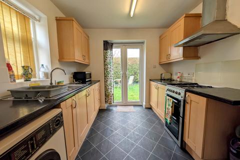 4 bedroom house to rent, Massey Road, SALE, M33