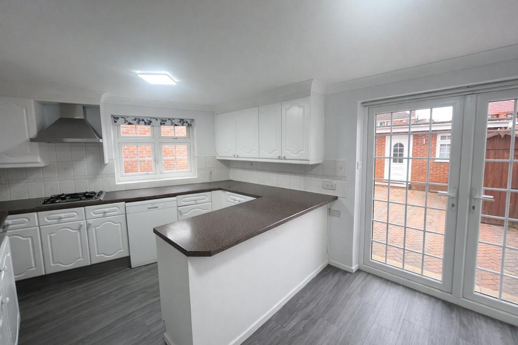 Kitchen Dining Area