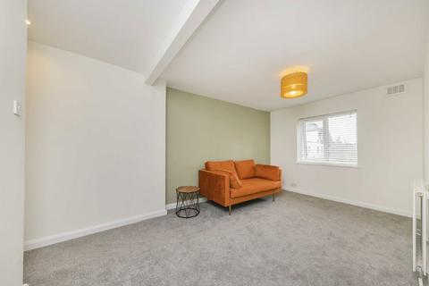 1 bedroom flat to rent, Earlsfield Road, London SW18