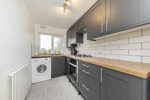 1 bedroom flat to rent, Earlsfield Road, London SW18