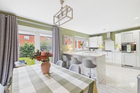 3 bedroom detached house for sale, Acacia Lane, Branston