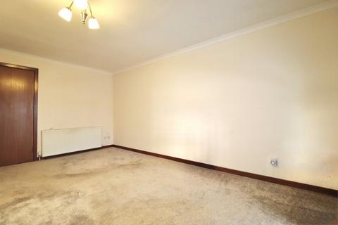 1 bedroom apartment to rent, Towers Court, Falkirk
