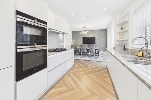 4 bedroom detached house for sale, Cairnmaith, Erskine, PA8