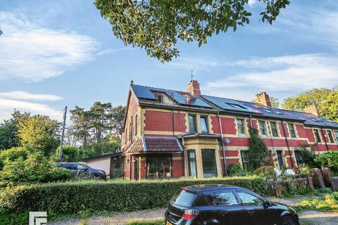 4 bedroom end of terrace house for sale, Station Houses, Creigiau, Cardiff