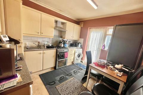 undefined, Derby Avenue, Upminster