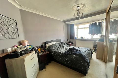 undefined, Derby Avenue, Upminster