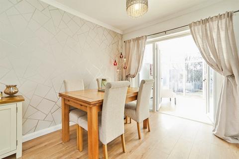 undefined, Woodcot Avenue, Shipley BD17
