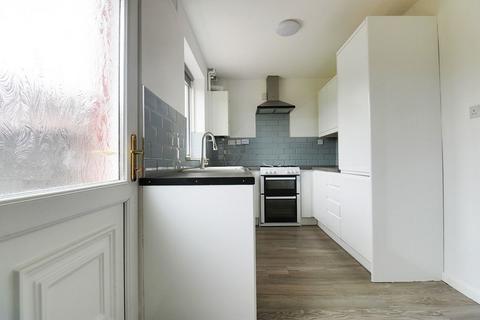 3 bedroom semi-detached house for sale, Dick Sheppard Avenue, Tipton DY4