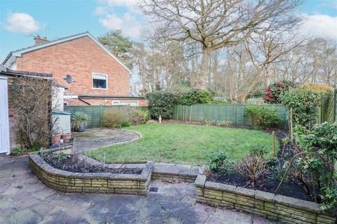 undefined, Portland Drive, Fleet GU52