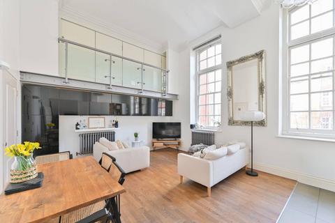 3 bedroom flat for sale, Mountford Mansions, Battersea Park, London, SW11