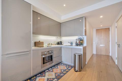 1 bedroom flat for sale, Walworth Road, Elephant and Castle, London, SE1