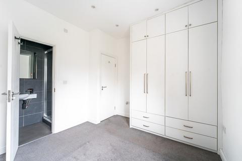 3 bedroom apartment for sale, Dagmar Road, Finsbury Park N4