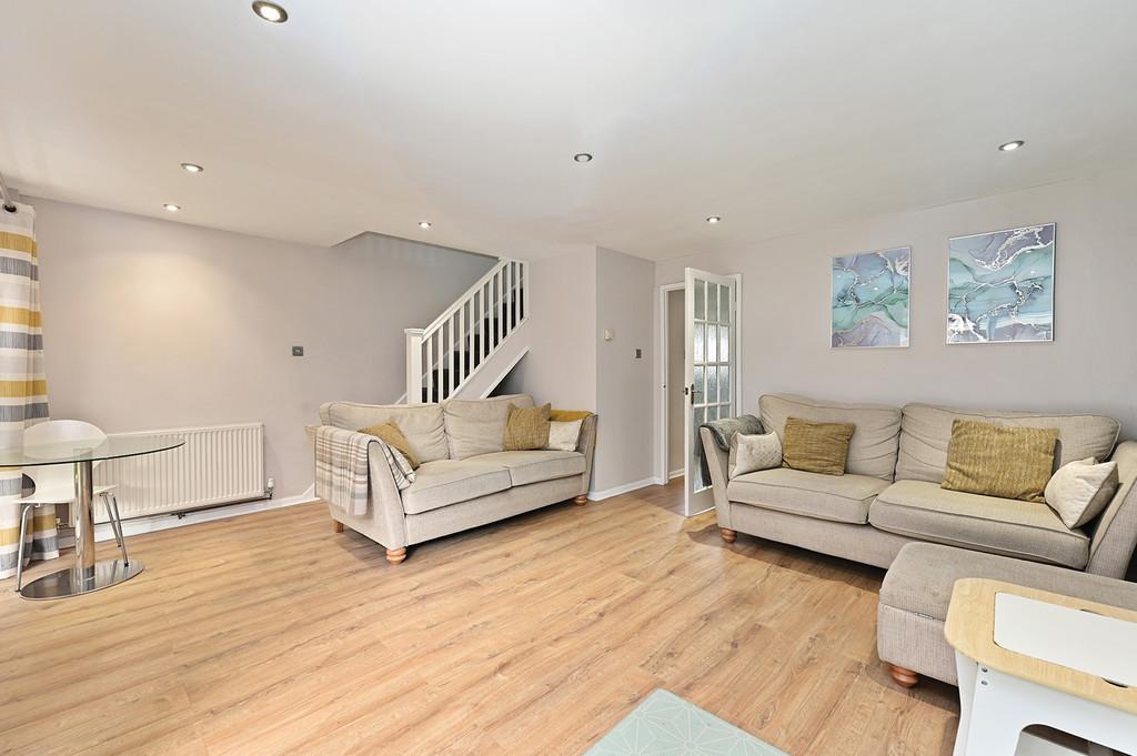 8-Oak-Farm-Close (11)
