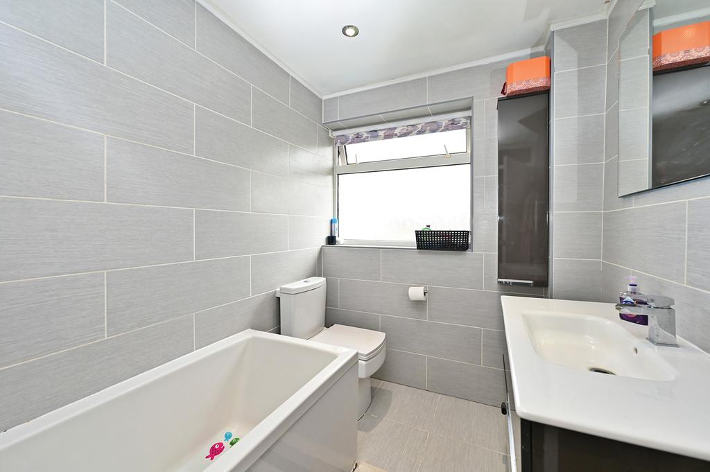 8-Oak-Farm-Close (8) - Copy