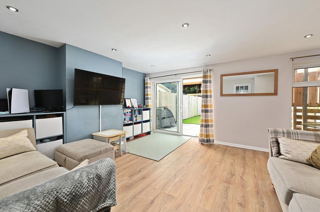 8-Oak-Farm-Close (10)