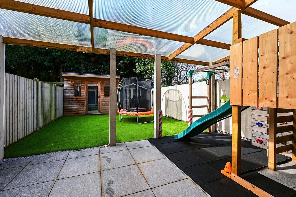8-Oak-Farm-Close (2) - Copy