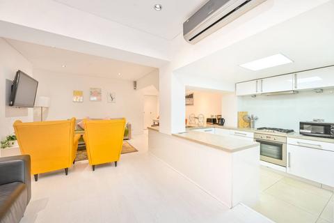 2 bedroom flat to rent, Fairfax Place, Holland Park, London, W14